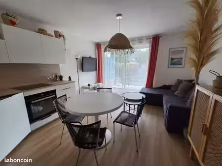 à louer t3 meublé port la forêt