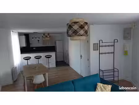 appartement meublé 3 pièces - 65 m2