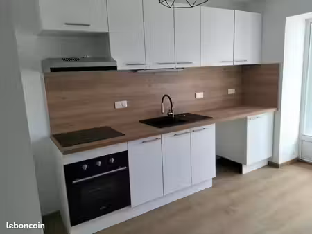 maison t3 rénovée – 70 m² – centre de pisany