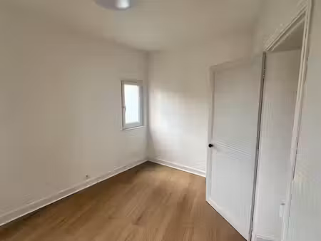 à louer – t2 de 43 m² à langeais – 600 /mois