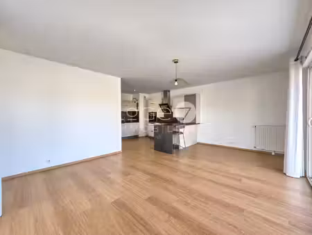 pornic - appartement 3 pièces - 66m2