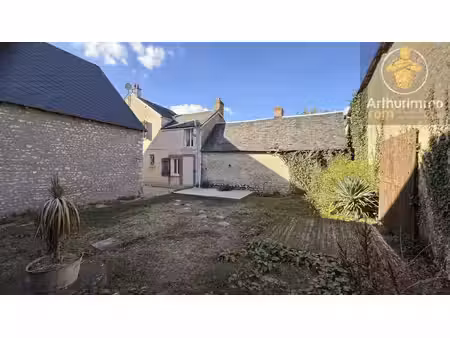 vente maison de village 6 pièces 113 m2 à beauce la romaine