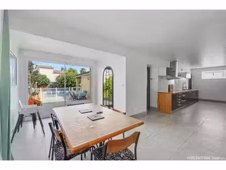 castelginest 31780 – maison 175 m²  5 chambres  bureau  pisci