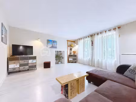 maison de 94 m² à cormery