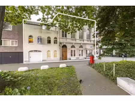 karaktervol handelspand met woonst in hartje turnhout