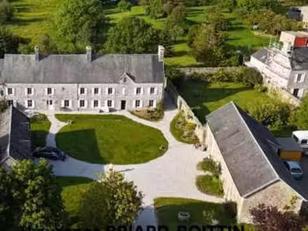 vente maison à montmartin-sur-mer (50590) : à vendre / 291m² montmartin-sur-mer