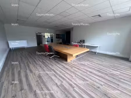 location bureaux bizanos 64320 346m²