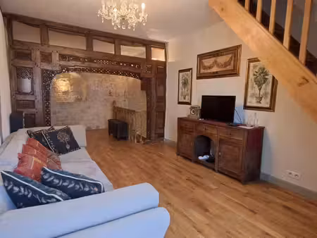 une charmante maison de ville  véritable havre de paix