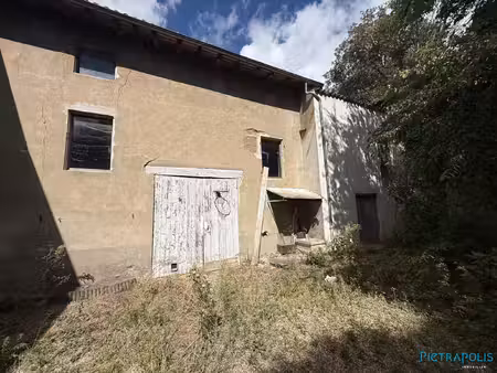 grange en plateau à rénover de 120m2 en plein centre de montme