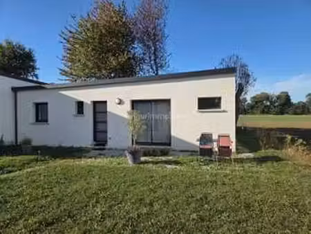 vente maison à locqueltas (56390) : à vendre / 75m² locqueltas