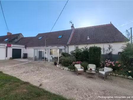 vente maison 3 pièces  84.00m²  sambin