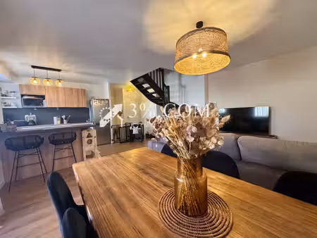 3%com très beau duplex avec terrasse - garage - parking