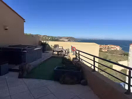 vente appartement 3 pièces 70m2 port-vendres 66660 - 363800 € - surface privée