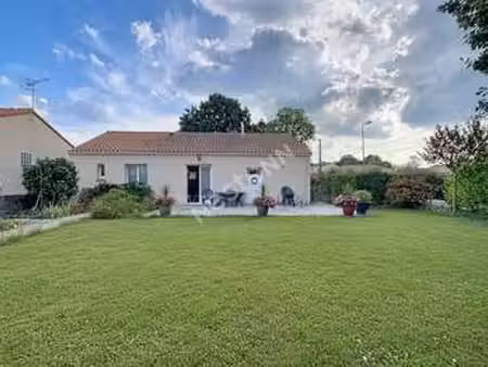 vente maison à gesté (49600) : à vendre / 71m² gesté