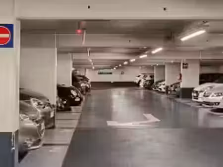 vente parking 13 m² à chambery (73000)  10 000 €