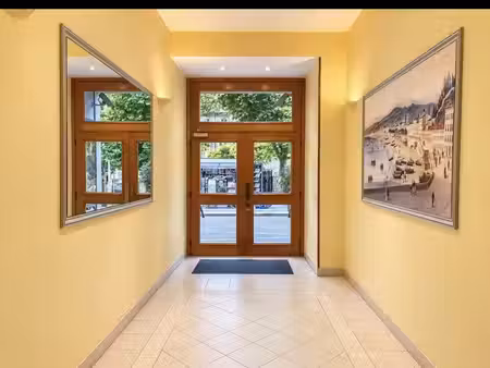 local commercial