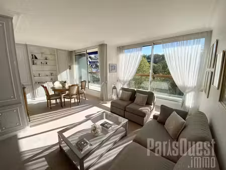 appartement de 4 pièces de luxe en vente à ville-d'avray  france