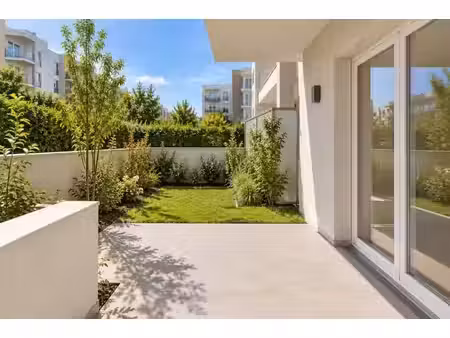 vente appartement 3 pièces 74.5 m² à begles (33130)  304 587 €