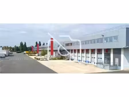 location local d’activités les ulis 91940 4305m²