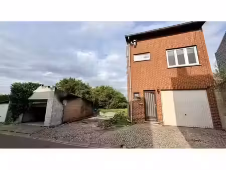 immeuble de rapport à vendre à sentier de trazegnies 27 fontaine-l'évêque (vbe78204)