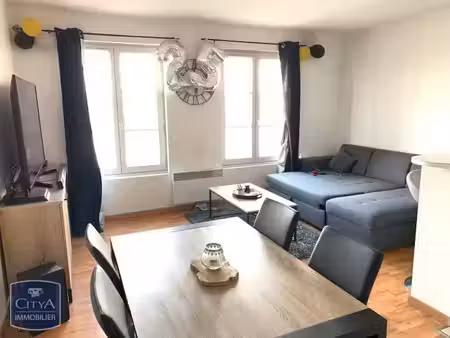 appartement à louer 2 pièces 41.98 m² - saumur (49) - 490€