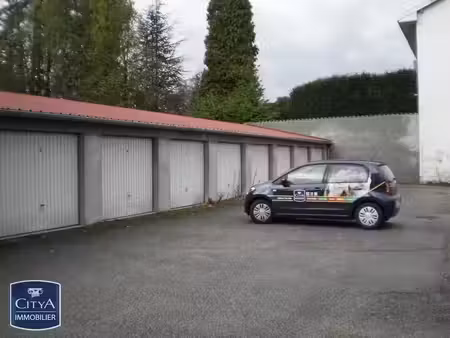 parking à louer - oyonnax (01) - 72€