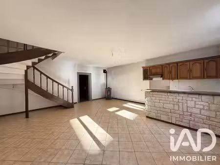 maison de village à poncin (01450)