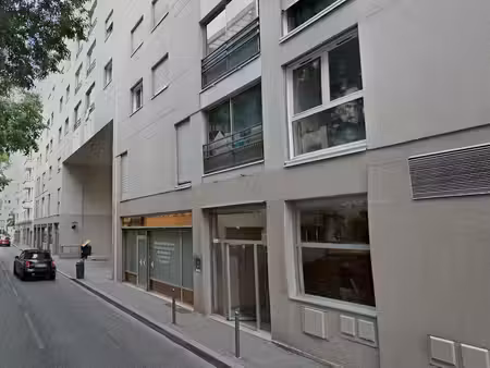 vente bureaux villeurbanne 69100 153m²