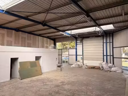 location local d’activités montlouis sur loire 37270 353m²