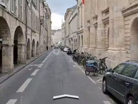 location commerce la rochelle 17000 505m²