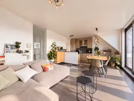appartement te koop in sint-lievens-houtem met 2 slaapkamers