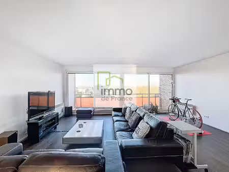 appartement 110 m² lille avec parking et cave
