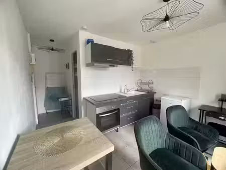 location appartement 2 pièces 20 m2 à saint-quentin