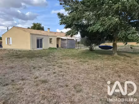 maison à la foye-monjault (79360)