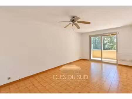appartement t3 à vendre à la garde – 70 m² avec garage  ascenseur et terrasse