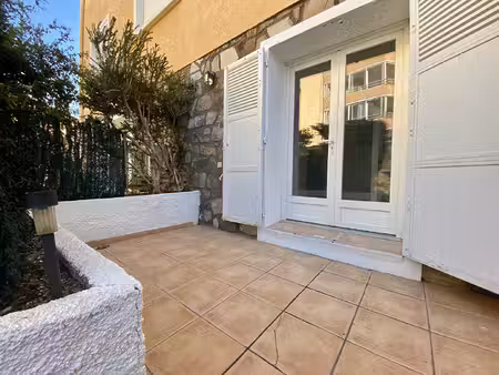 saint raphael proche centre