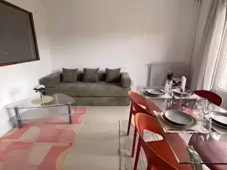 location meublée locaux professionnels 2 pièces 33 m² à reims (51100)  645 €