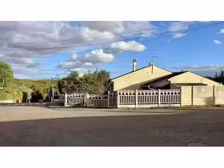 vente maison 5 pièces 94 m² à epône (78680)  279 000 €