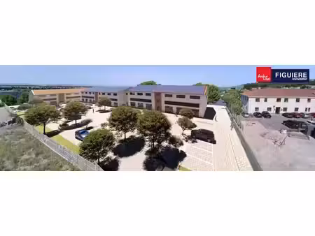 vente bureaux la fare les oliviers 13580 47m² à 361m²