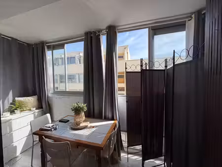 location appartement 1 pièce  29.93m²  balaruc