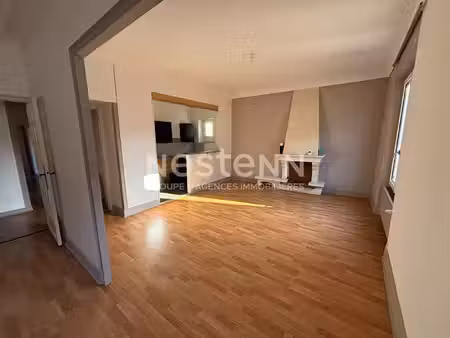 a louer - appartement 4 chambres en centre-ville de la fleche