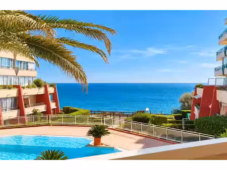 2 pieces cabine a la coriche vue mer