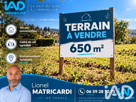 terrain à bâtir à angles (85750)