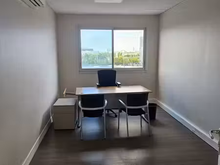 location bureaux 50m²