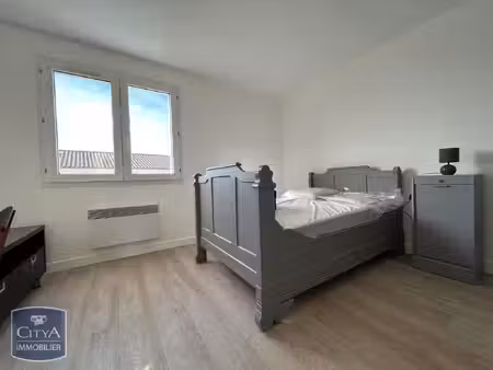 location appartement 1 pièce 22m² niort 79000