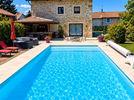 saint-étienne-de-crossey maison de charme 240 m2 piscine