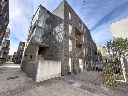 appartement à vendre  avignon extra-muros  3 pièces  65 m²  terrasse  garage  ascenseur