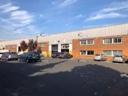 location local d’activités le bourget 93350 268m² à 618m²