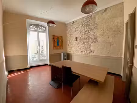 vente locaux professionnels 3 pièces 74.69 m² à nimes (30000)  155 000 €