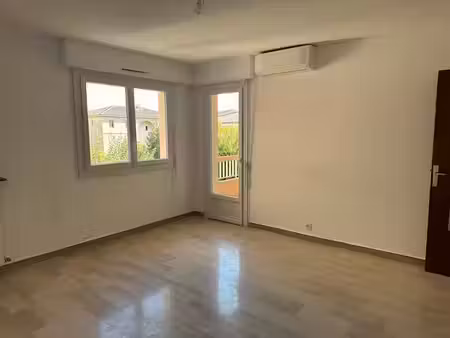 location appartement 2 pièces 37m²